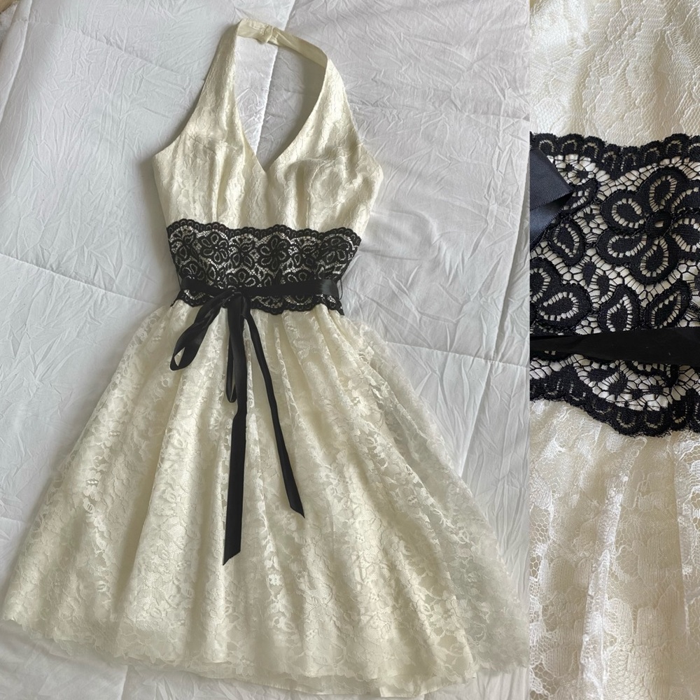 HALTER LACE MIDI DRESS